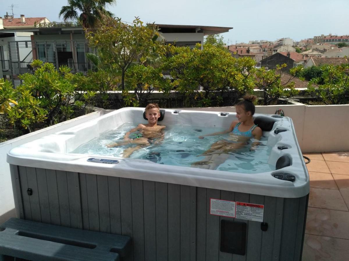 Rooftop- jacuzzi - terrasse - parking Appartement Antibes Buitenkant foto