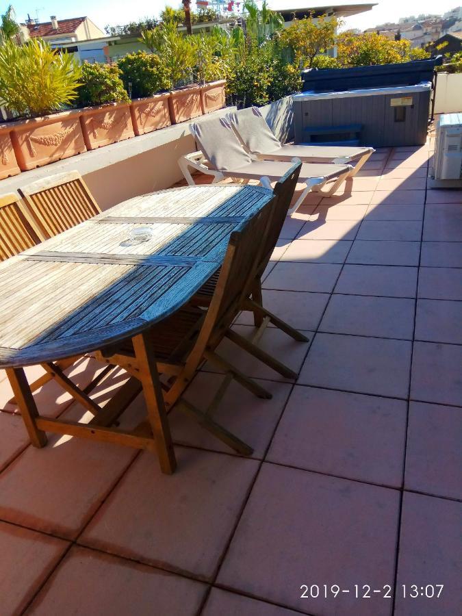 Rooftop- jacuzzi - terrasse - parking Appartement Antibes Buitenkant foto